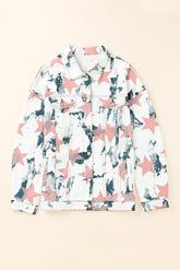 Veste en jean boutonnée tie-dye à étoiles